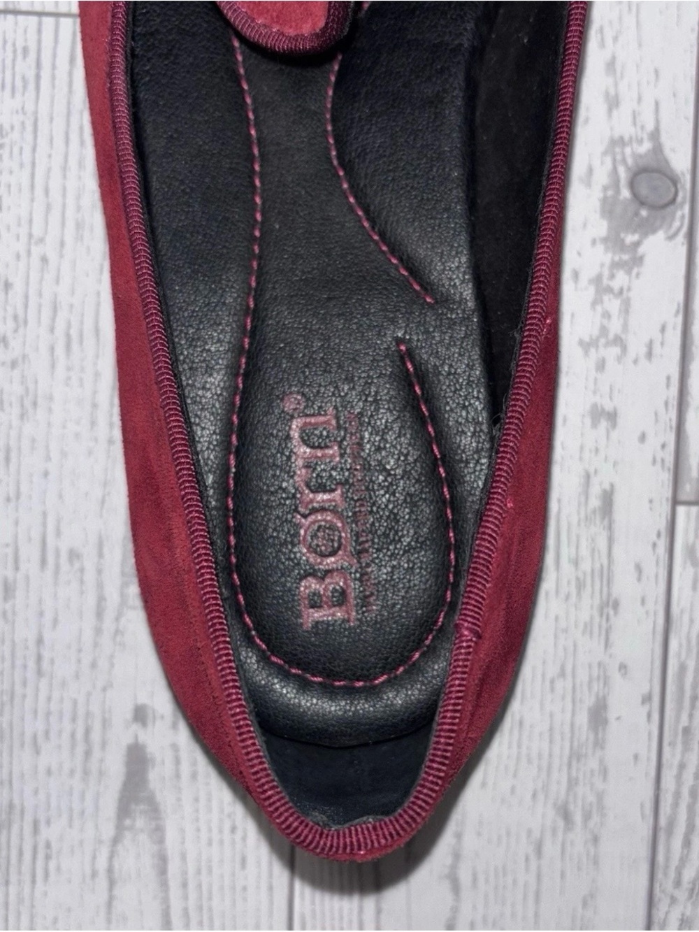 Born Women’s Burgundy Suede Loafers Size 8 Slip On Comfort Shoes - Picture 12 of 15